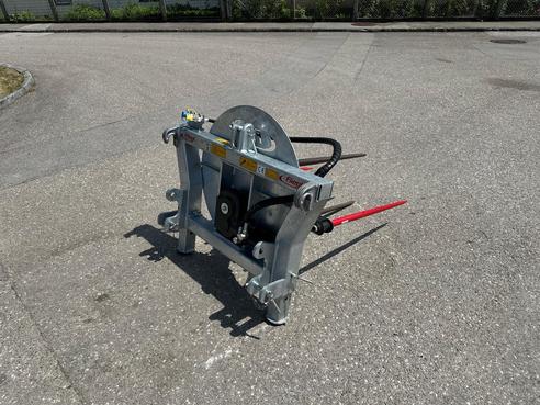 Fliegl Rundballenabwickler / Ballenabroller 6851573506489479122 © GM Bilder