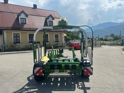 Krone Easy Wrap 165 T Wickelmaschine 686645992543578576 © GM Bilder