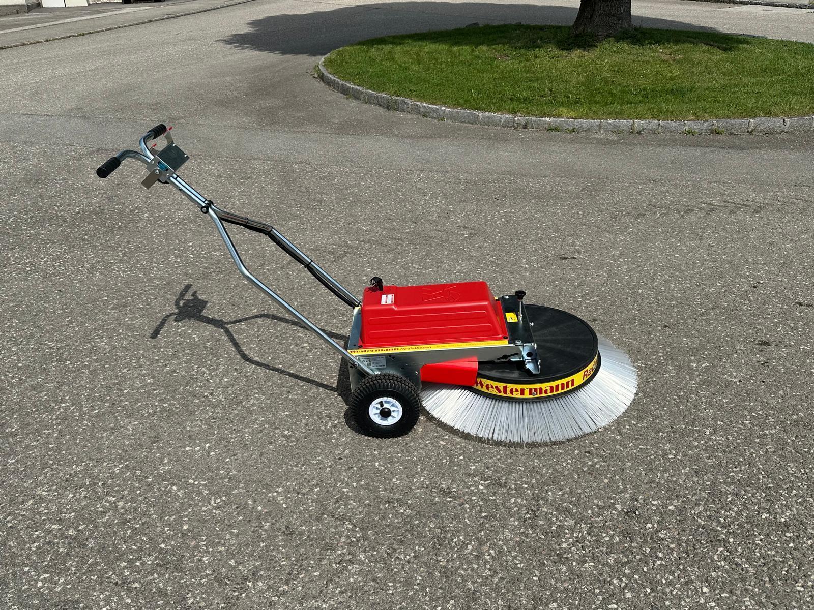 WESTERMANN Radialbesen WR 870 687533519002881697595 © GM Bilder