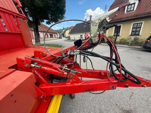 PÃ¶ttinger Ladeprofi 2 68758395331625400813 © GM Bilder