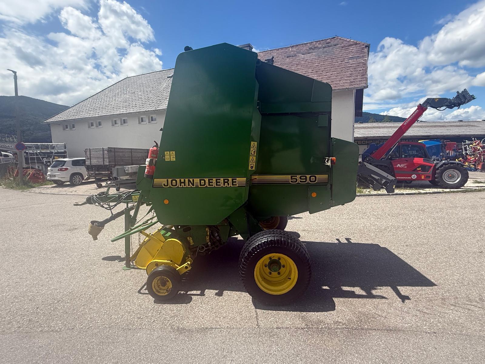 John Deere 590 68777758443663957797 © GM Bilder