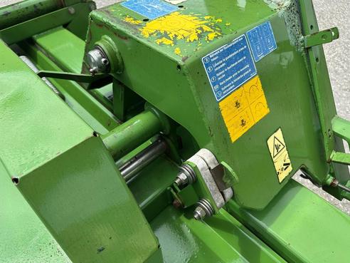 Krone Easy Cut 32 P 68781085922910048 © GM Bilder