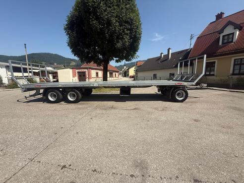 Fliegl DPW 210 Ballentransporter  68908822566529055 © GM Bilder