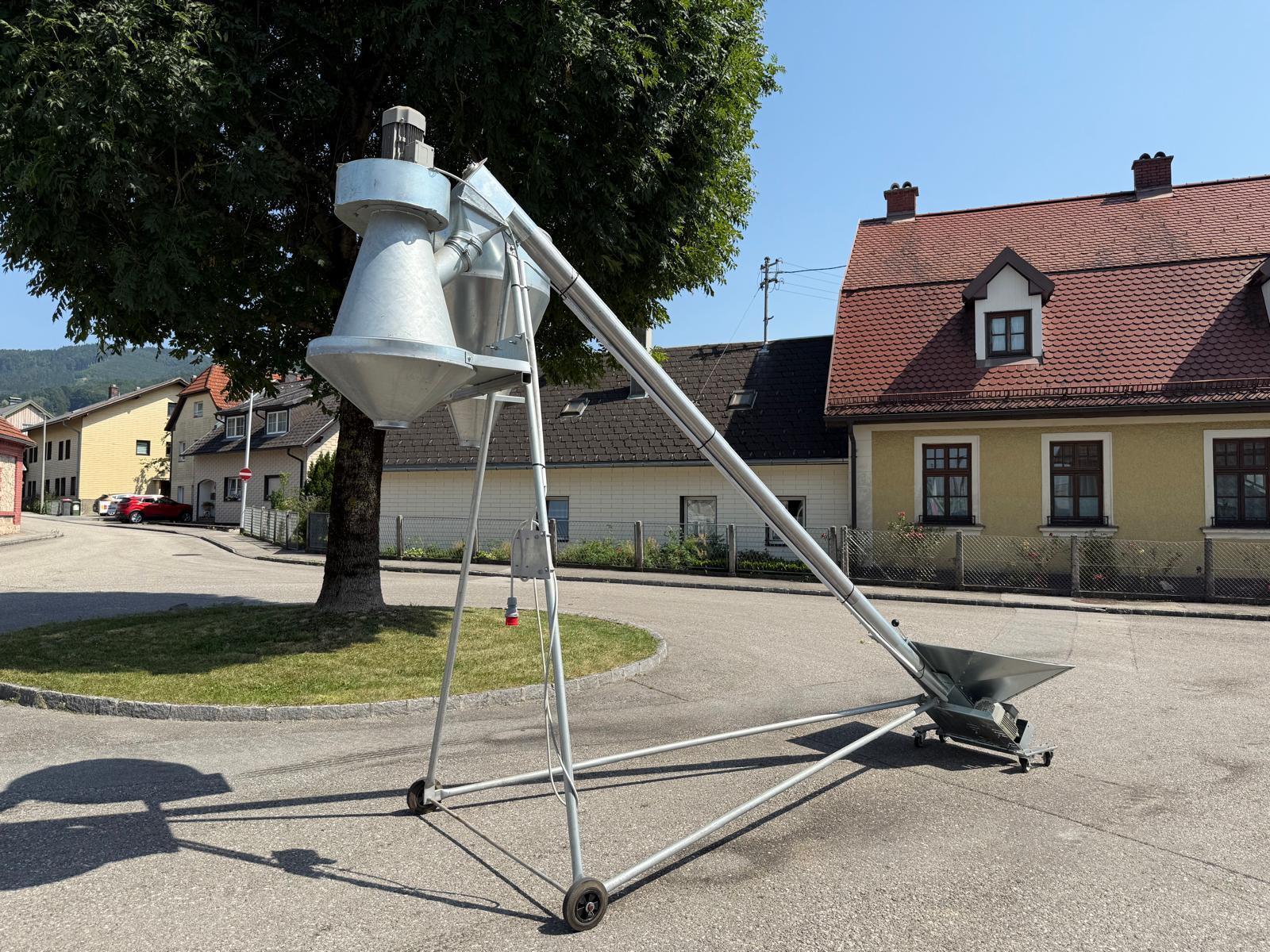 Gollinger Getreidereiniger 689183670518392 © GM Bilder