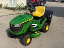 John Deere X147R 6893025428697821 © GM Bilder