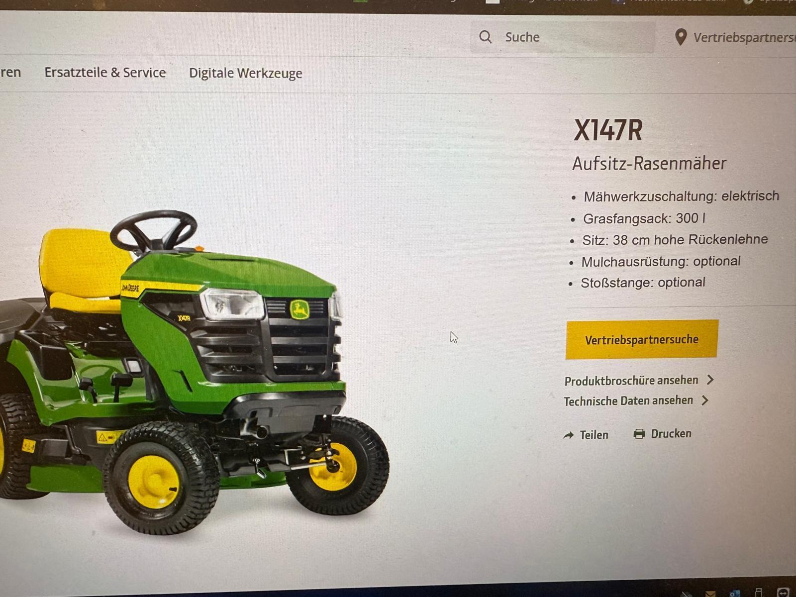 John Deere X147R 68930254286978216 © GM Bilder