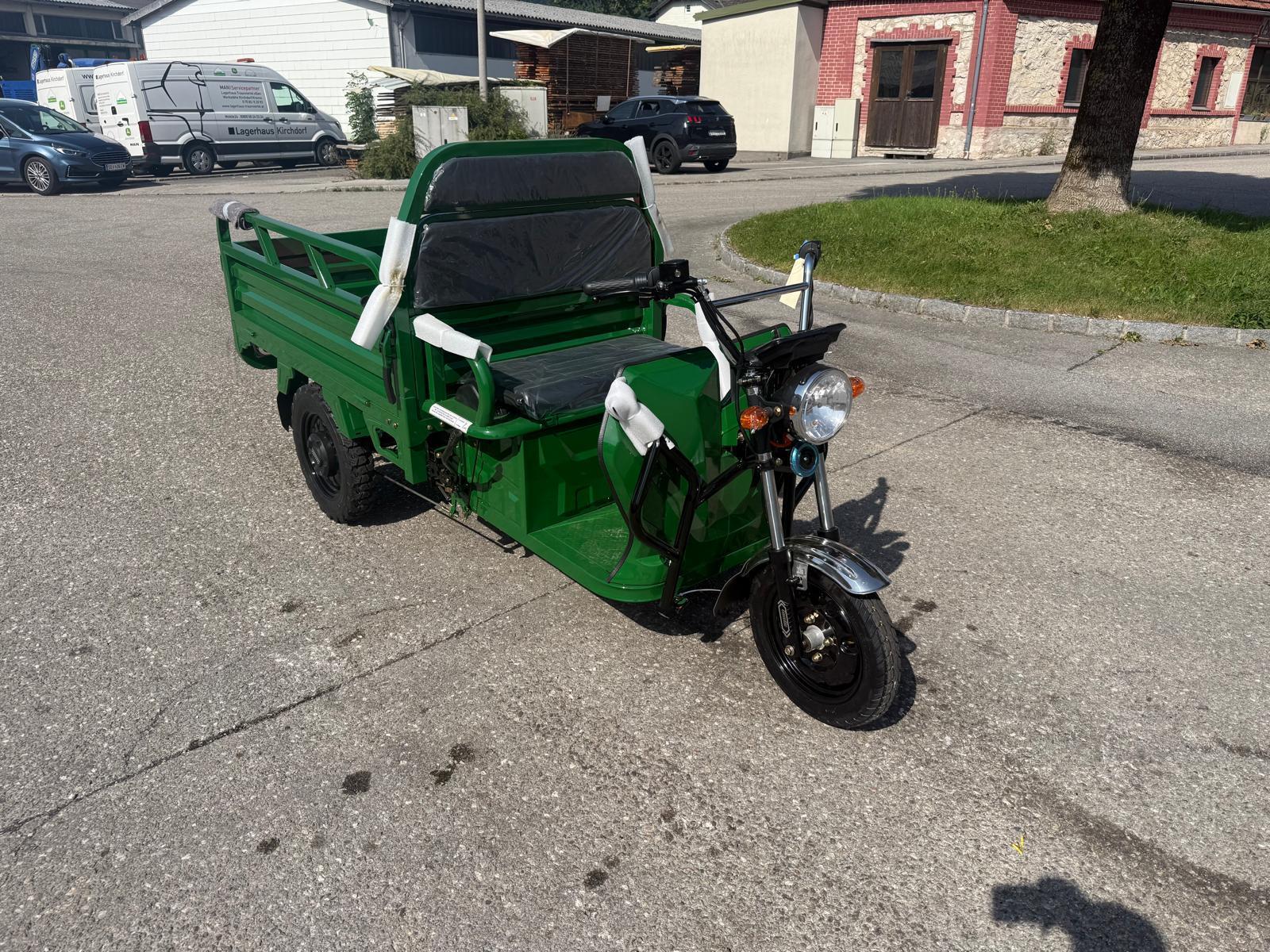 Diverse Graf Carello LDR 25 72 V Grün Geländebereifung 689831038699257490 © GM Bilder