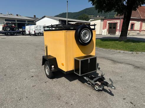 Diverse PKW Anhänger 6899905924689155532010 © GM Bilder