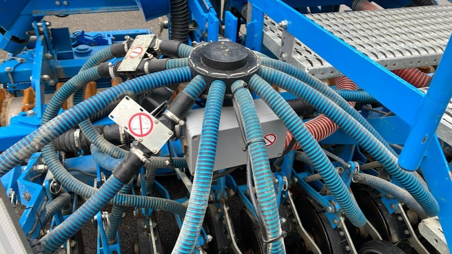 LEMKEN Solitair 9 300-DS 125 Zirkon 8 300 6579320175509 © GM Bilder