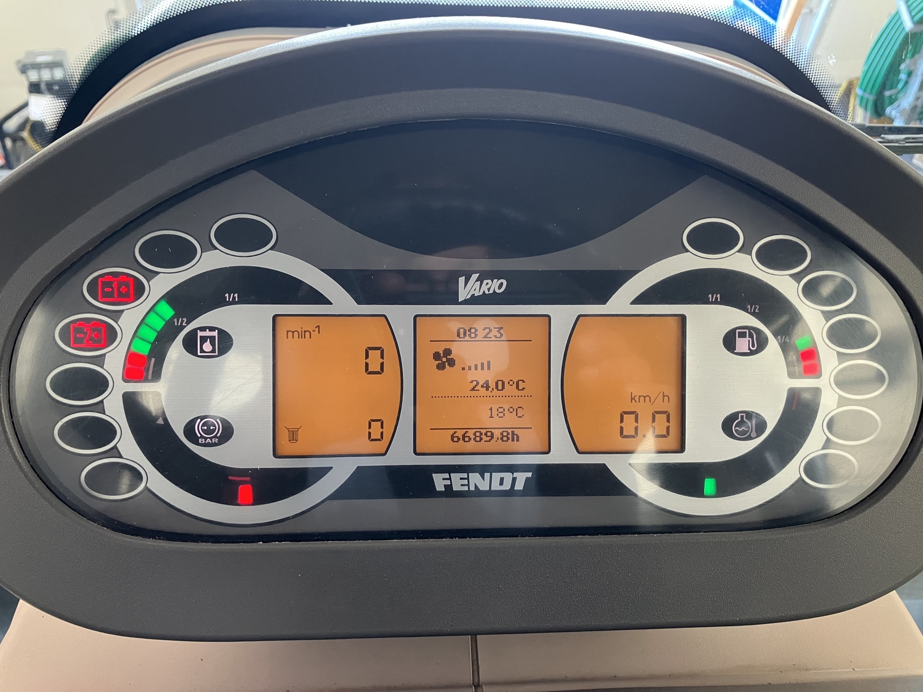 Fendt 822 Vario 664830065778634073101 © GM Bilder