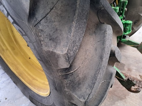 John Deere 6420 66649590394359747513 © GM Bilder