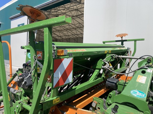 Amazone AD 303 Spezial 66735081051180712 © GM Bilder