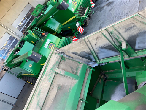 John Deere T560HM 66768372732641116 © GM Bilder