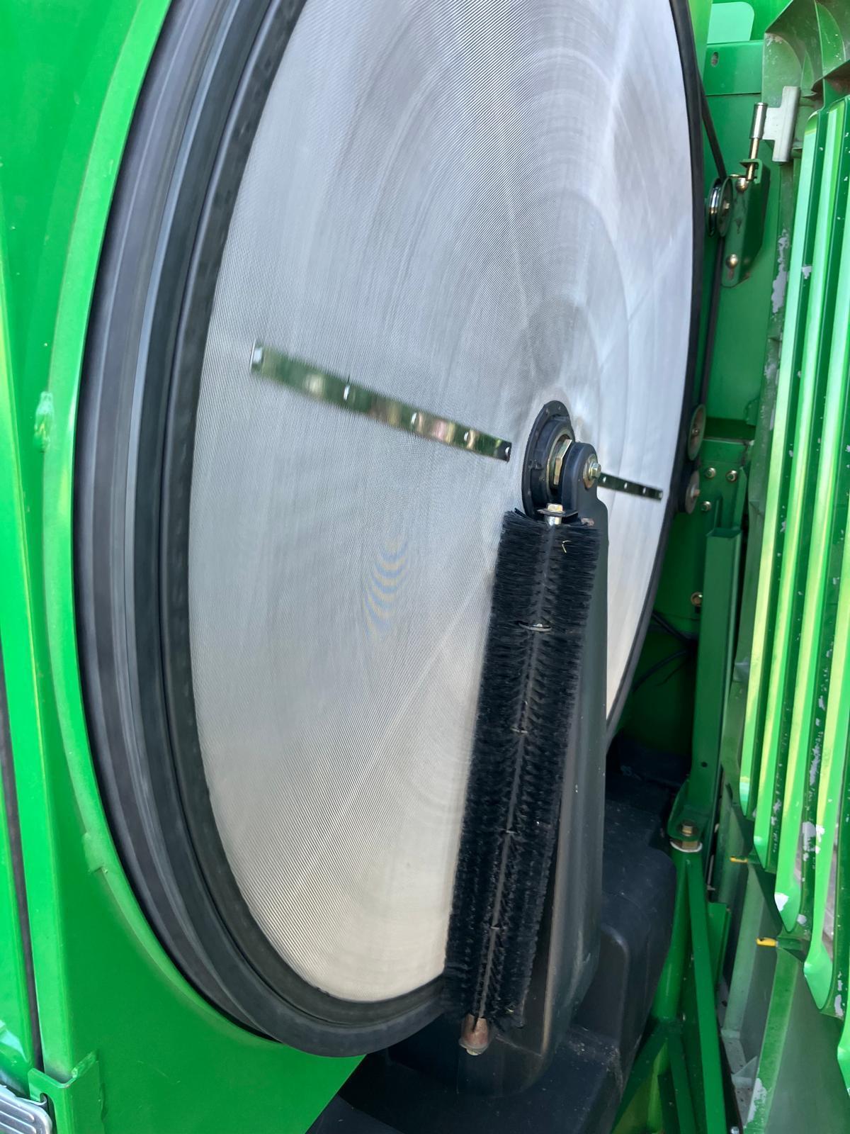 John Deere T560HM 66768372732641120 © GM Bilder