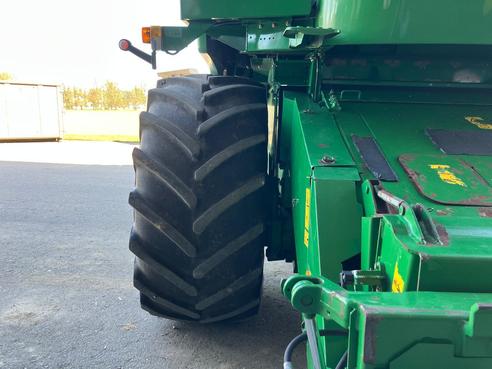 John Deere T560HM 66768372732641121 © GM Bilder