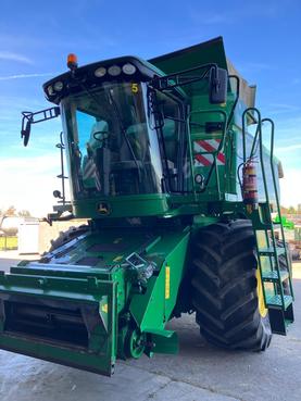John Deere T560HM 66768372732641128 © GM Bilder