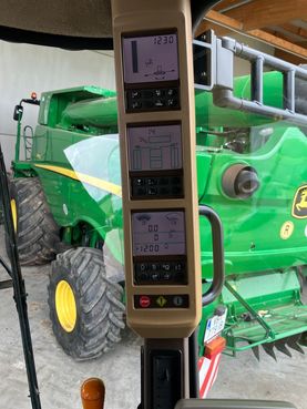 John Deere T560HM 6676837273264118 © GM Bilder