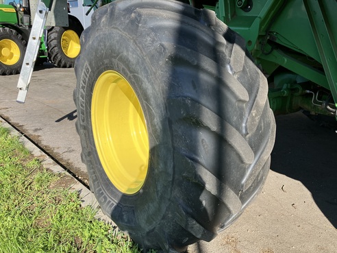 John Deere T670 6708557737617661 © GM Bilder