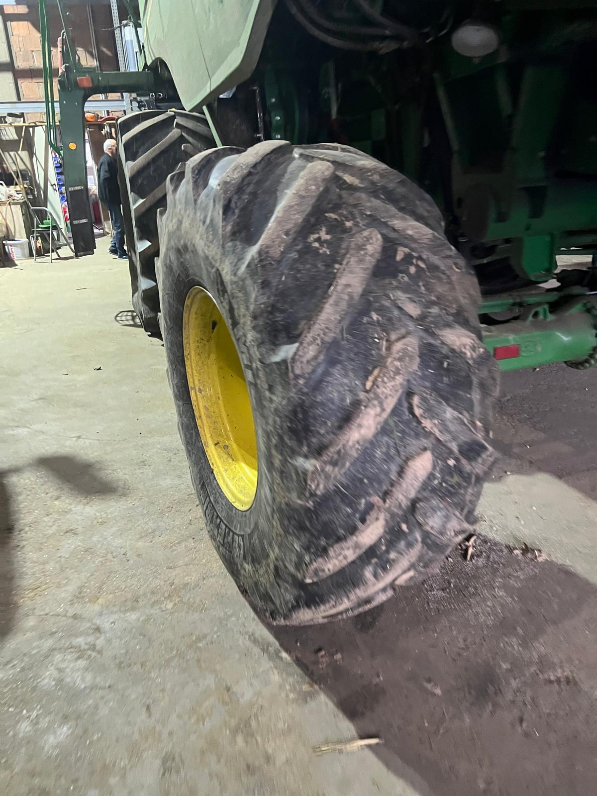 John Deere T670 670855773761767 © GM Bilder