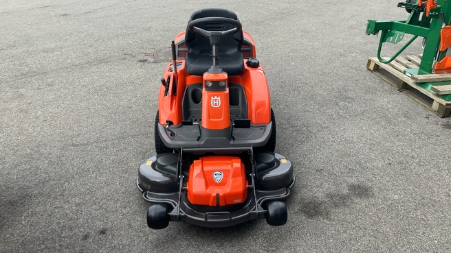 Husqvarna R 216TC AWD 6710330748508584 © GM Bilder