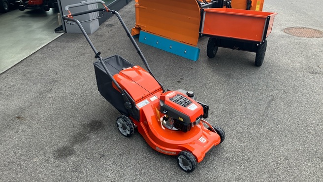 Husqvarna LC 247S 67109366919348351 © GM Bilder