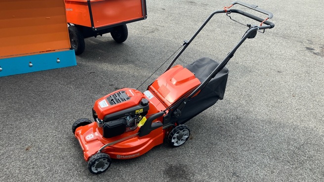Husqvarna LC 347V 671107551303100890 © GM Bilder