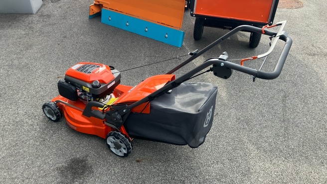 Husqvarna LC 347V 671107551303100893 © GM Bilder