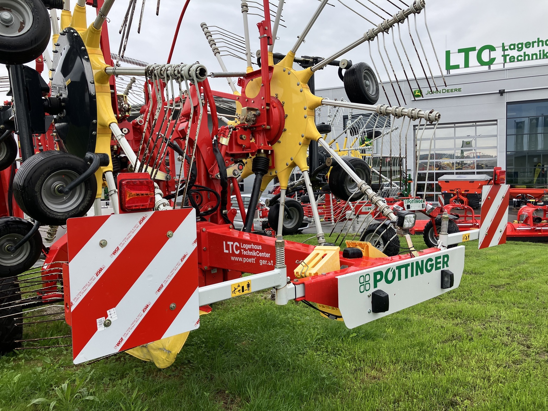 Pöttinger Top 1252 C s-line 6735008257779378392815 © GM Bilder