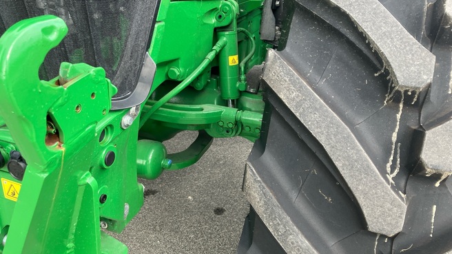 John Deere 7R 330 674036457752411 © GM Bilder