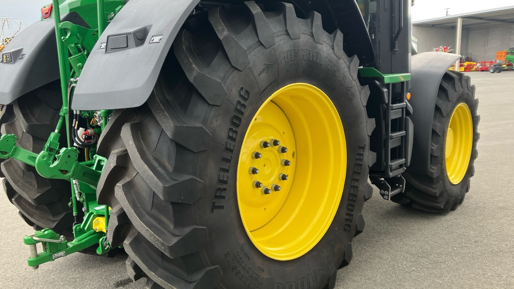 John Deere 7R 330 674036457752415 © GM Bilder