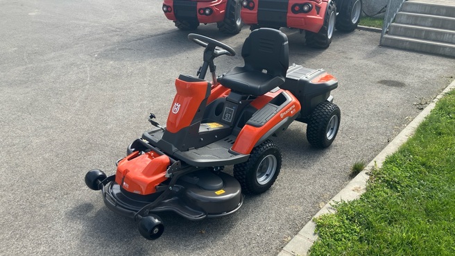 Husqvarna R 200iX AWD 67630912139020 © GM Bilder