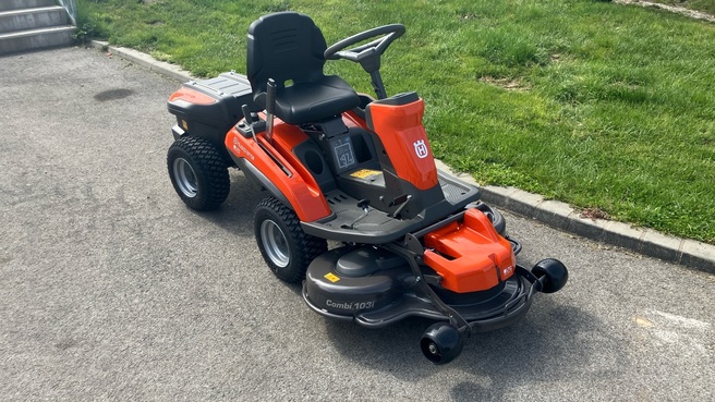 Husqvarna R 200iX AWD 67630912139021 © GM Bilder