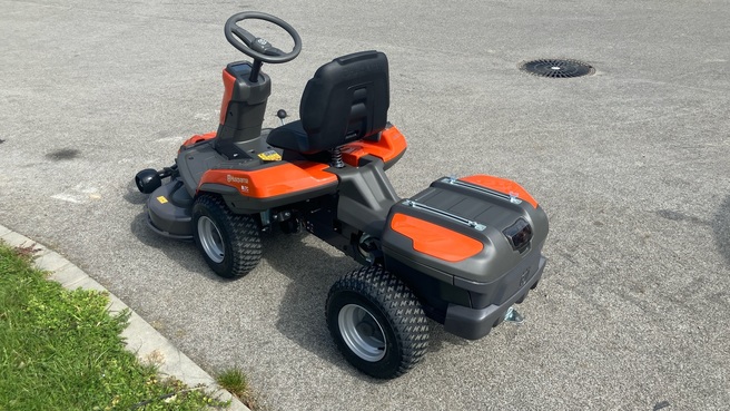 Husqvarna R 200iX AWD 67630912139023 © GM Bilder