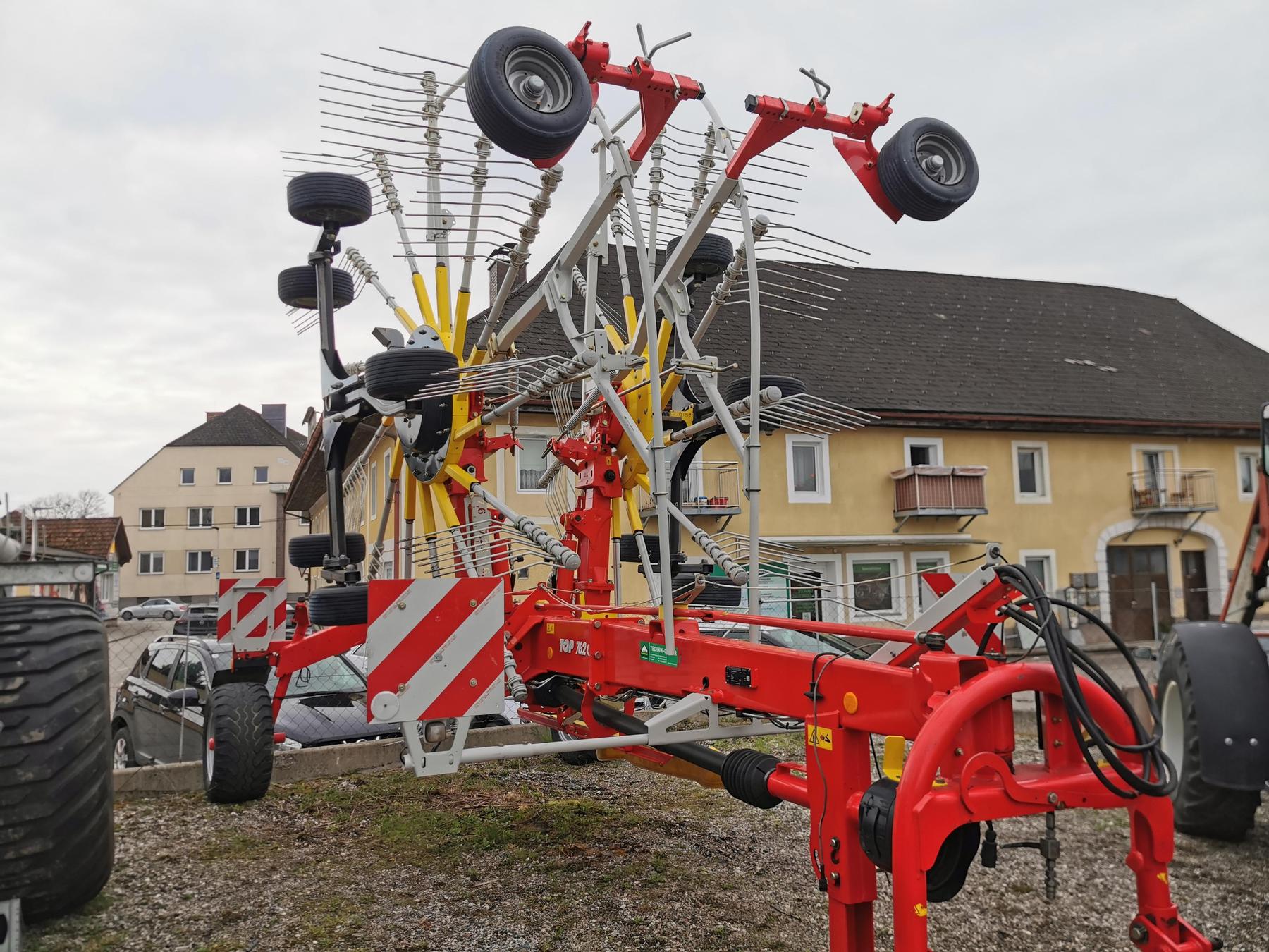 PÃ¶ttinger TOP 762C 676913247991590 © GM Bilder