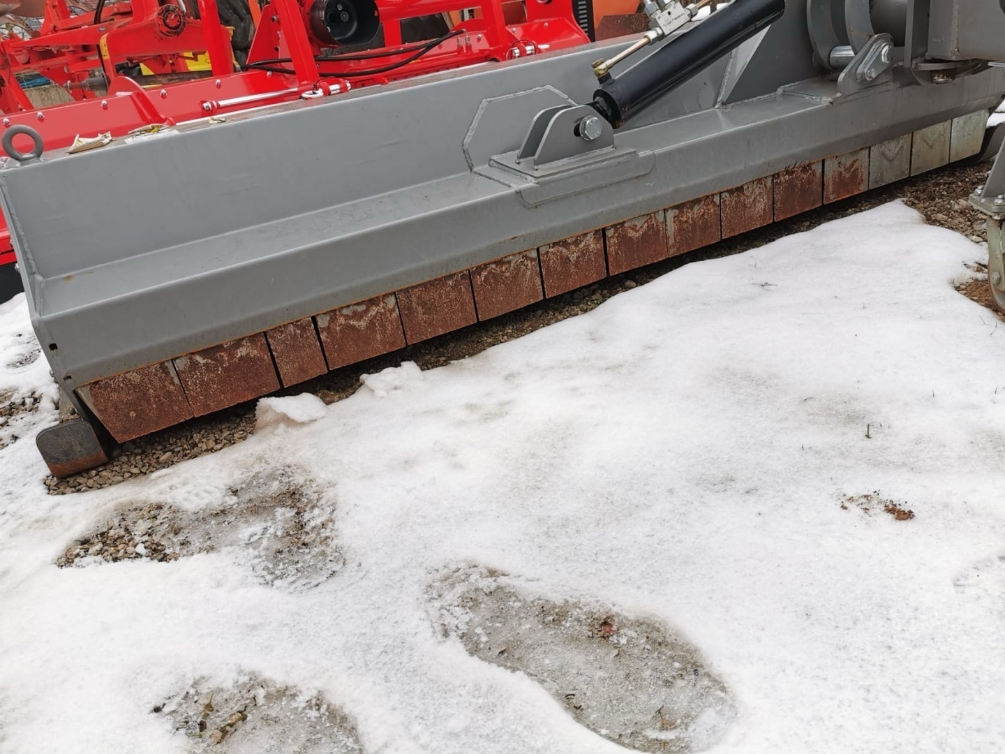 Diverse AGF 220 Mulcher 6790076690686806 © GM Bilder