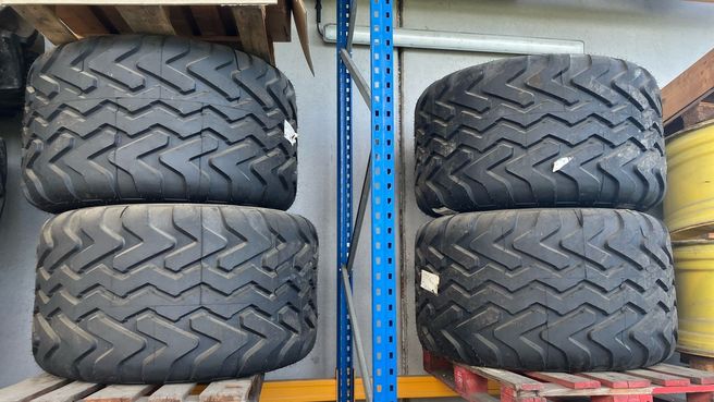 Vredestein 620/40 R22.5 67912236426658815510 © GM Bilder