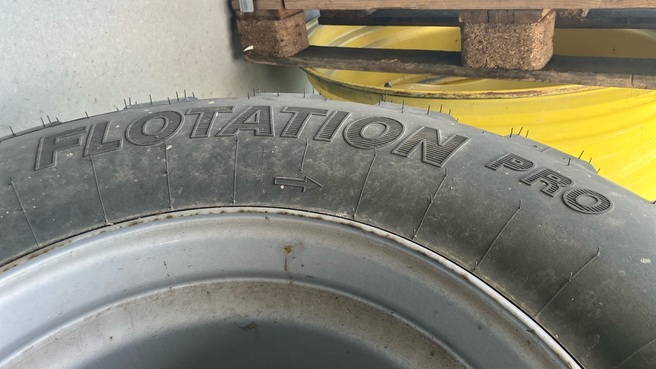 Vredestein 620/40 R22.5 67912236426658815514 © GM Bilder