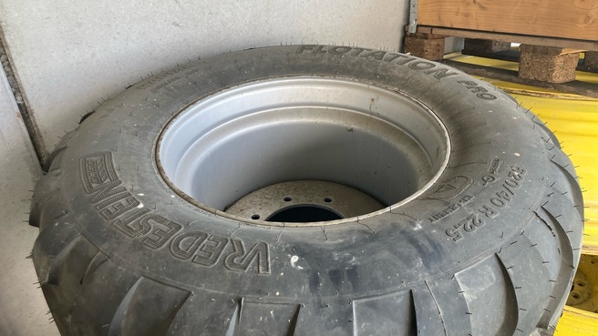 Vredestein 620/40 R22.5 67912236426658815516 © GM Bilder
