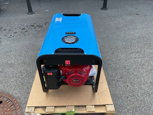 Hartner CX 7000T IP 23 Notstromaggregat 683660386 © GM Bilder