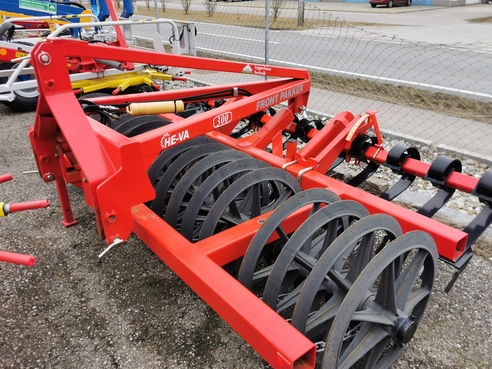 Heva Front Pakker 300 683738082 © GM Bilder