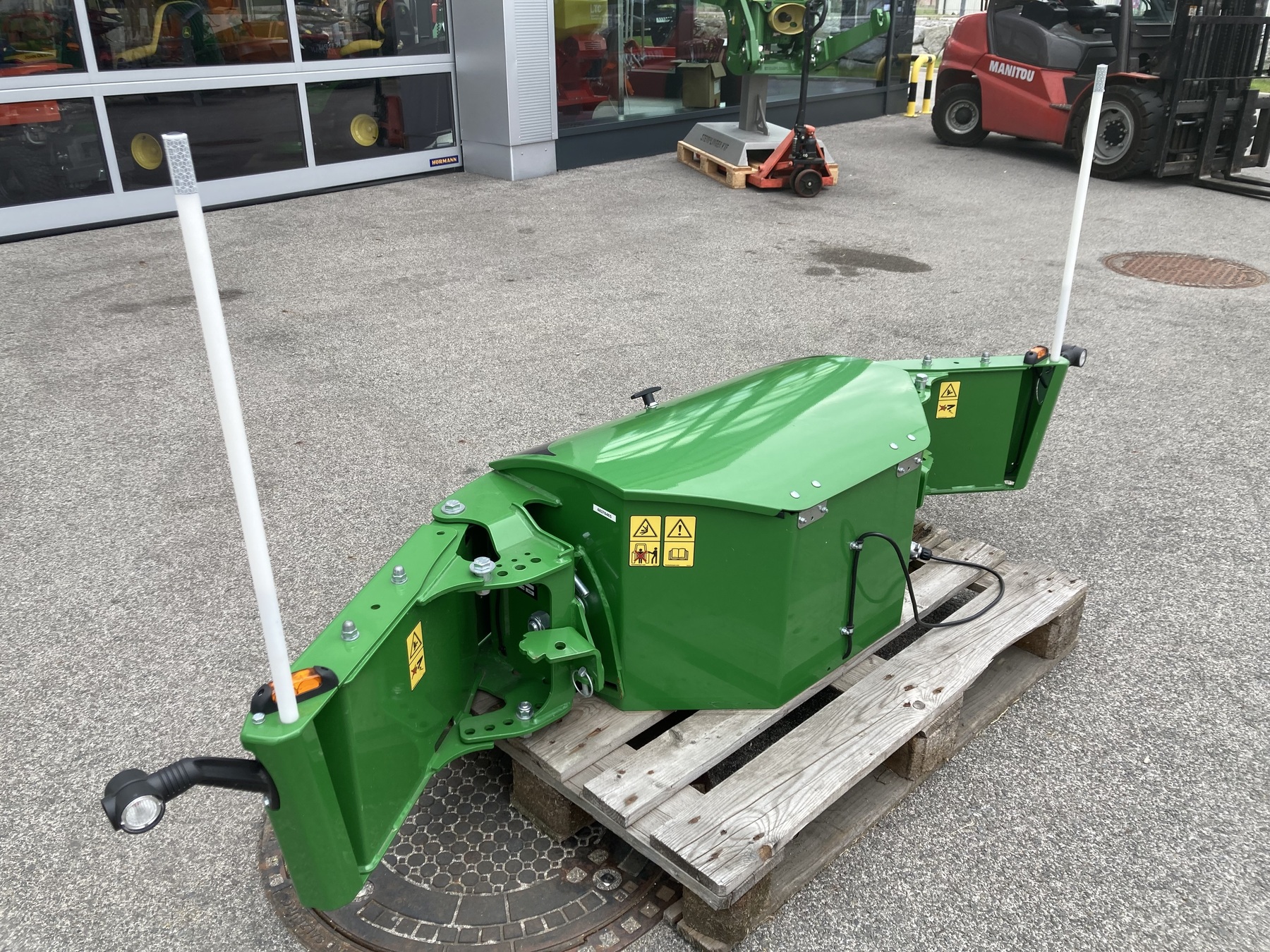 Diverse Tractorbumper TP- Premium 683764653 © GM Bilder