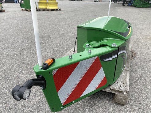 Diverse Tractorbumper TP- Premium 683764658 © GM Bilder