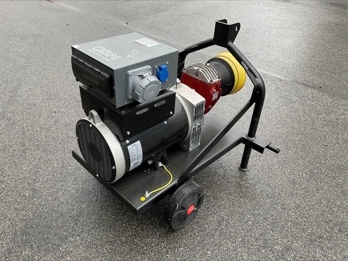 Hartner ZG IP 23  30KVA Notstromaggregat 683770132 © GM Bilder