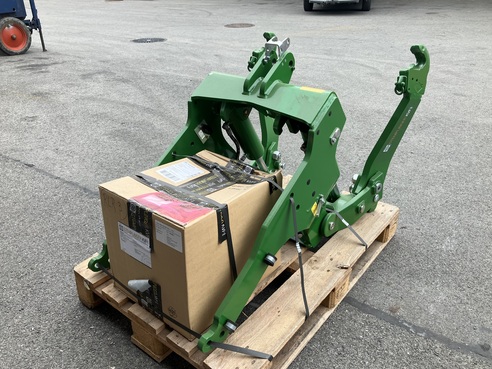 Stemplinger Fronthydraulik John Deere 6M 683783832 © GM Bilder