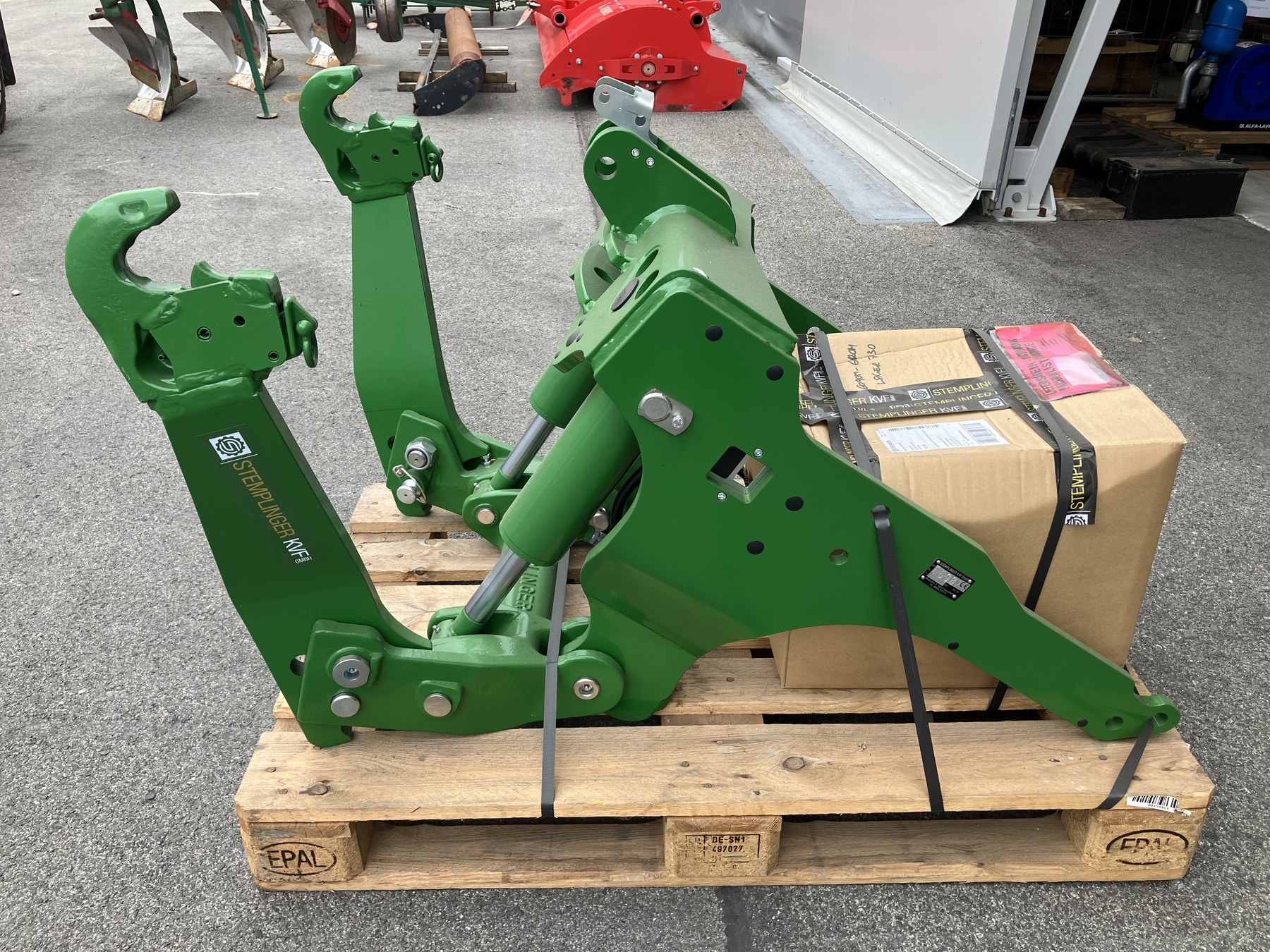 Stemplinger Fronthydraulik John Deere 6M 683783837 © GM Bilder