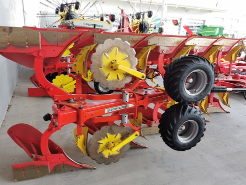 PÃ¶ttinger Servo 4000 Plus 683788322 © GM Bilder