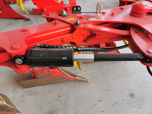PÃ¶ttinger Servo 4000 Plus 683788329 © GM Bilder