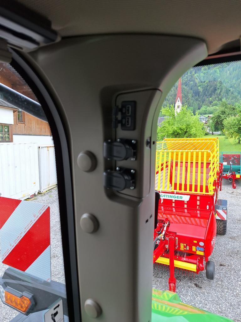 John Deere 7R 330 6837921213 © GM Bilder