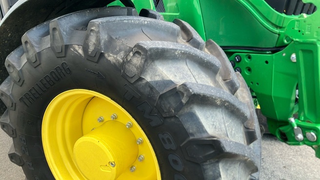 John Deere 6R 195 6837947910 © GM Bilder