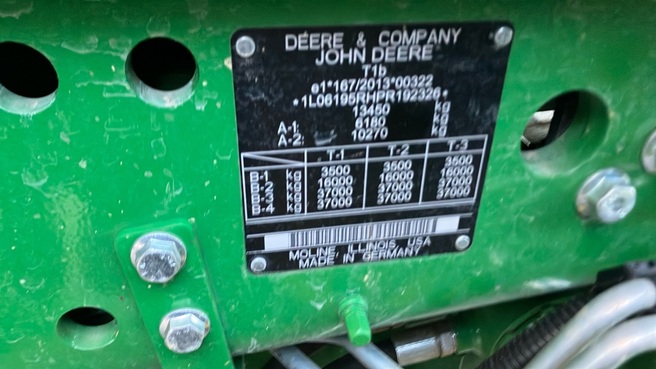 John Deere 6R 195 6837947915 © GM Bilder
